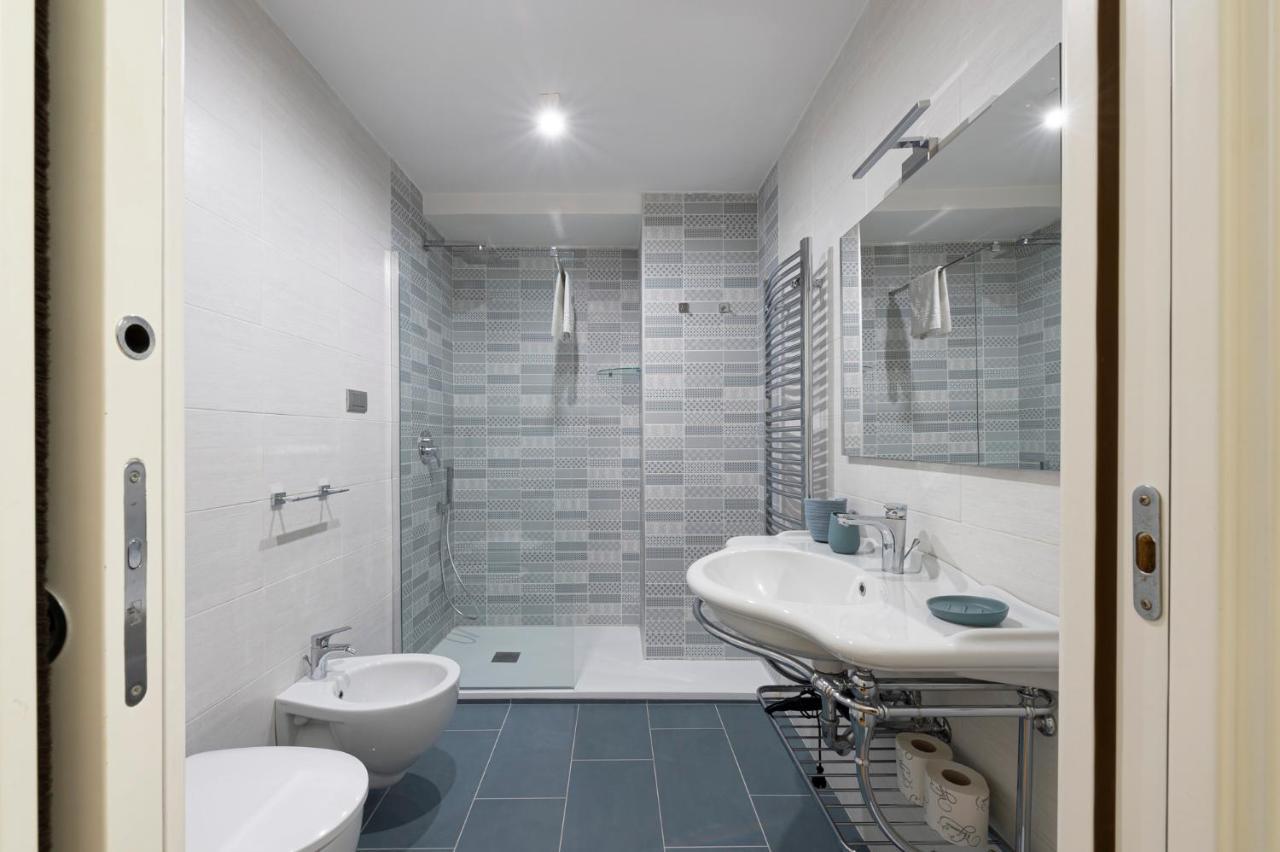나폴리 Domusvelata B&B 외부 사진